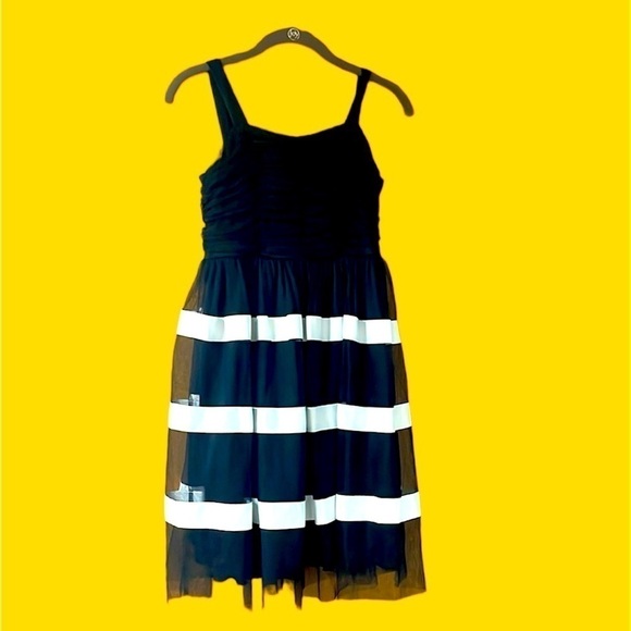 Speechless size 16 black with white stripes spaghetti strap formal midi dress
